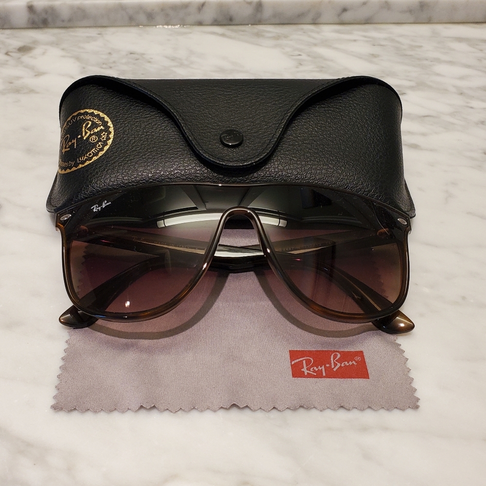 Rayban in Havanna brown